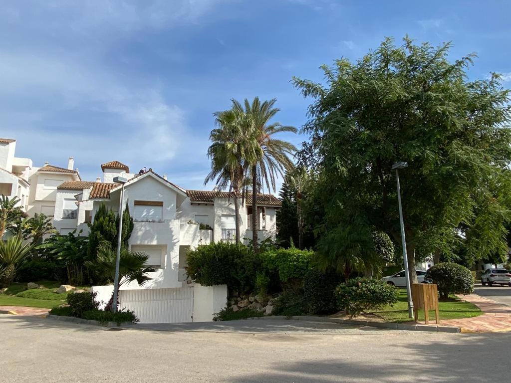 Apartamento En Playa Del Infante Rota Exterior photo